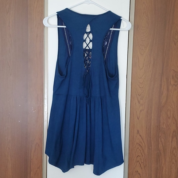 Lace Tank Top - Picture 2 of 3